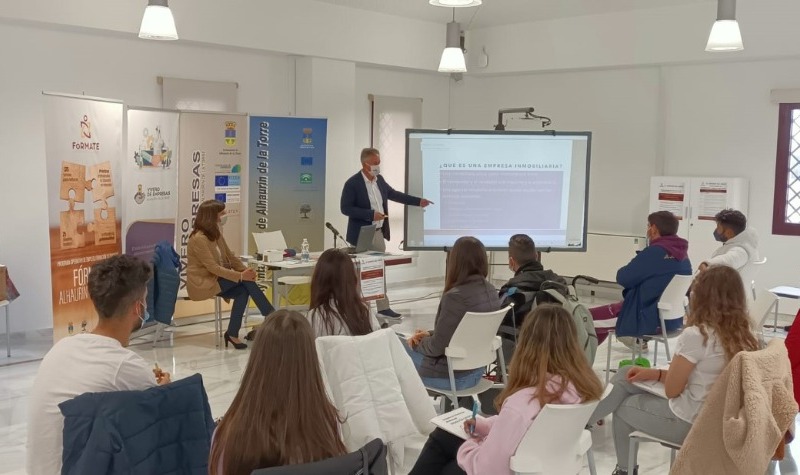 Real Estate Career Presentation to College students, Málaga